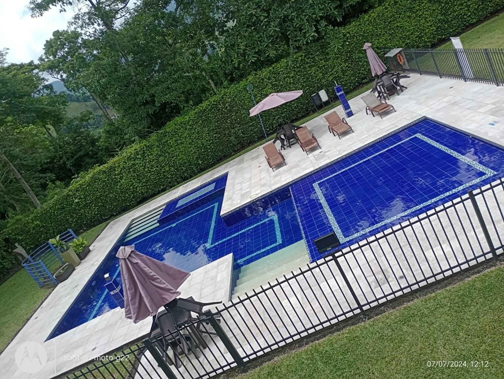 Hotel Palo Grande Cf Pereira Combia Bagian luar foto